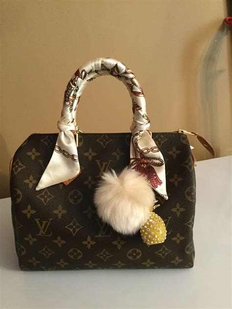 bag twilly louis vuitton|louis vuitton scarf.